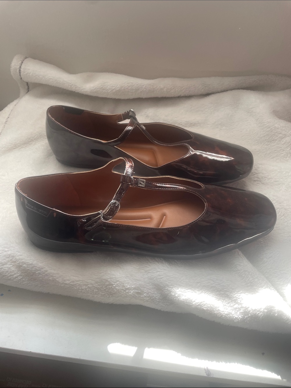 Franco Sarto T-Strap Patent Mary Janes in Tortoiseshell Brown - Picture 2 of 7